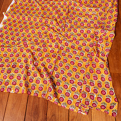 〔1m単位切り売り〕ジャイプル　職人手作り木版染め　色彩美しいボタニカルデザイン　おしゃれ　生地　花柄　テーブルクロス　刺繍素材などへ〔幅約108cm〕 - オレンジ系 - サブ5