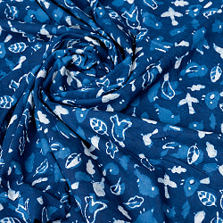 〔1m単位切り売り〕インドの伝統息づく　昔ながらの木版インディゴ藍染布　小鳥　ネイビー系〔幅約110cm〕 - サブ5