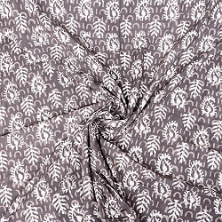 〔1m単位切り売り〕昔ながらの木版泥染め　ダブプリント　グレー系〔幅約115cm〕 - サブ4