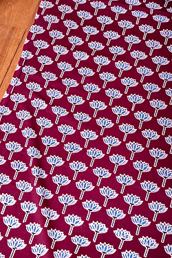 〔各色あり〕〔1m単位切り売り〕テキスタイルの伝統息づくインドから　昔ながらのロータス模様布〔幅約107cm〕 - サブ3