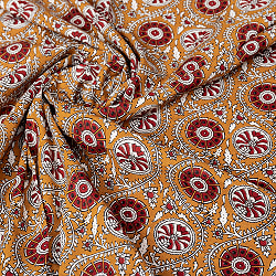 〔1m単位切り売り〕テキスタイルの伝統息づくインドから　昔ながらの更紗模様布　黄土色系〔幅約104cm〕 - サブ5