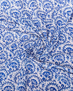 〔1m単位切り売り〕ジャイプル　職人手作り木版染め　色彩美しいボタニカルデザイン〔幅約106cm〕〔ブルー系　更紗柄〕　おしゃれ　生地　テーブルクロス　手芸素材などへ - サブ4