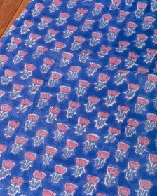 〔1m単位切り売り〕ジャイプル 職人手作り木版染め 色彩美しいボタニカルデザイン〔幅約109cm〕〔レイン系 小花柄〕 おしゃれ 生地 テーブルクロス 手芸素材などへ(MB-RSCLTH-1715)