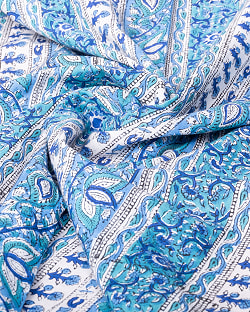 〔1m単位切り売り〕ジャイプル　職人手作り木版染め　色彩美しいボタニカルデザイン〔幅約109cm〕〔ブルー×青緑系　更紗柄〕　おしゃれ　生地　テーブルクロス　手芸素材などへ - サブ5