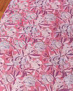 【5個セット】〔1m単位切り売り〕ジャイプル 職人手作り木版染め 色彩美しいボタニカルデザイン〔幅約108cm〕〔ピンク系 更紗柄〕 おしゃれ 生地 テーブルクロス 手芸素材などへの写真