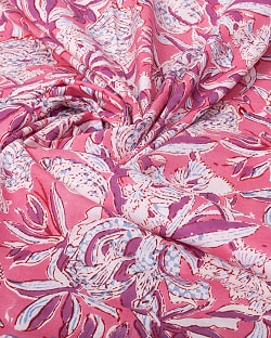 〔1m単位切り売り〕ジャイプル　職人手作り木版染め　色彩美しいボタニカルデザイン〔幅約108cm〕〔ピンク系　更紗柄〕　おしゃれ　生地　テーブルクロス　手芸素材などへ - サブ5