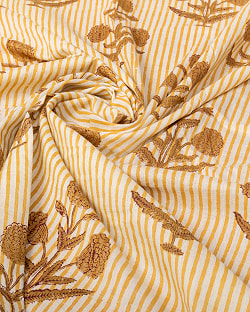 〔1m単位切り売り〕ジャイプル　職人手作り木版染め　色彩美しいボタニカルデザイン〔幅約112cm〕〔ベージュ×ブラウン系　花柄〕　おしゃれ　生地　テーブルクロス　手芸素材などへ - サブ5