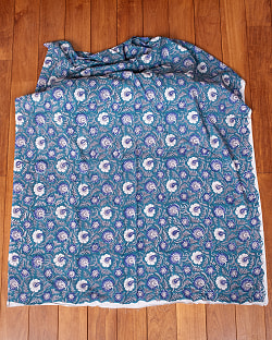 〔1m単位切り売り〕ジャイプル　職人手作り木版染め　色彩美しいボタニカルデザイン〔幅約108cm〕〔青緑系　更紗柄〕　おしゃれ　生地　テーブルクロス　手芸素材などへ - サブ2