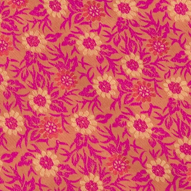 インド模様の厚手光沢布 ピンク 5cm角はぎれ の通販 Tirakita Com