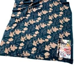 〔90cm切り売り〕インディゴブルーの伝統泥染め布 - ボタニカル柄〔幅約108cm〕 - サブ2