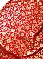 〔1m〕インドの伝統柄ゴールドプリント布〔幅約100cm〕 - 赤の商品写真