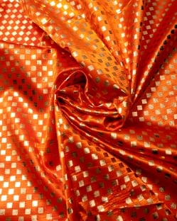 〔1m単位切り売り〕市松模様ゴールドプリント光沢布〔幅約105cm〕 - オレンジ - サブ3