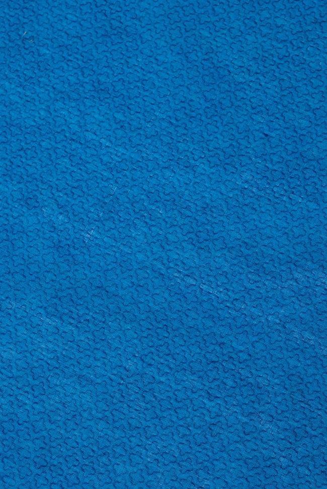 〔1m単位切り売り〕インドのシンプルコットン布 - 小花ブルー 〔幅約110cm〕 3 - 少し離れてみてみました。