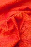 〔1m切り売り〕インドのシンプルコットン布 - 小花オレンジレッド 〔幅約110cm〕の商品写真