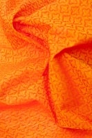 〔1m切り売り〕インドのシンプルコットン布 - 小花オレンジイエロー 〔幅約110cm〕の商品写真