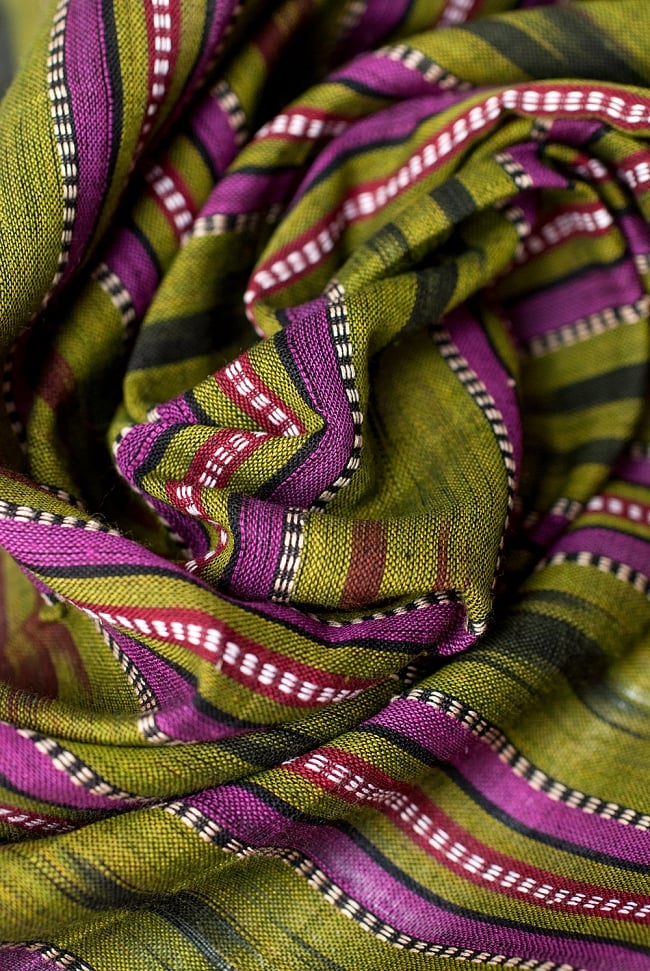 〔1m切り売り〕インドの絣織り布 〔幅約108cm〕 4 - 陰影をつけるととても素敵な色合いですね。