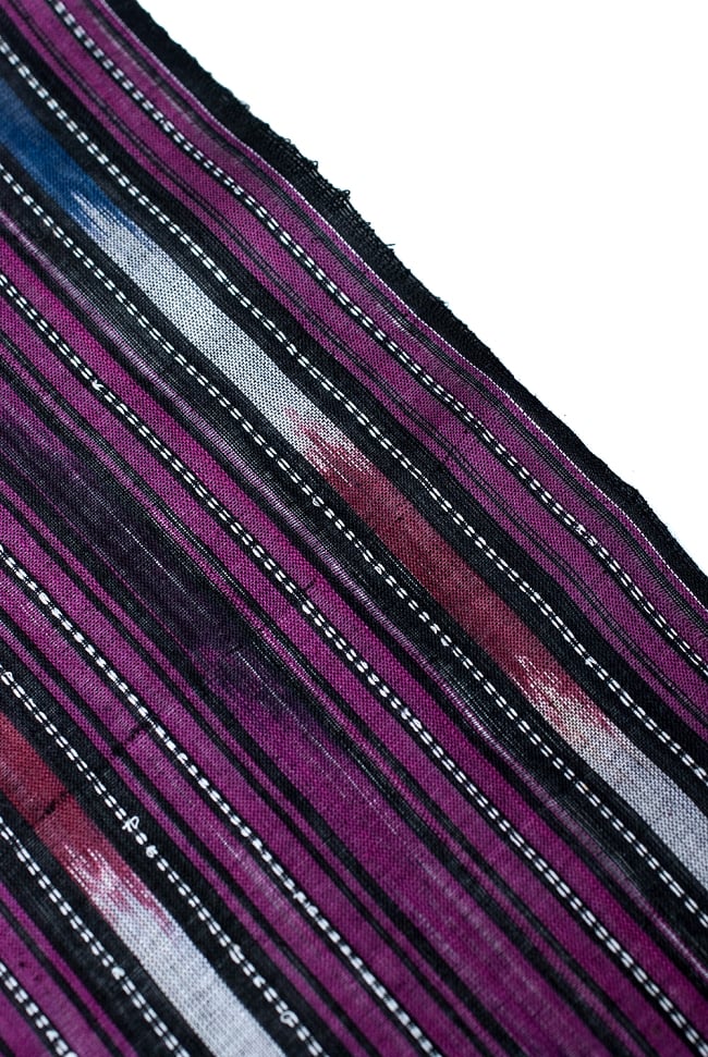 〔1m単位切り売り〕インドの絣織り布 〔幅約113cm〕 3 - 端の部分の処理です。