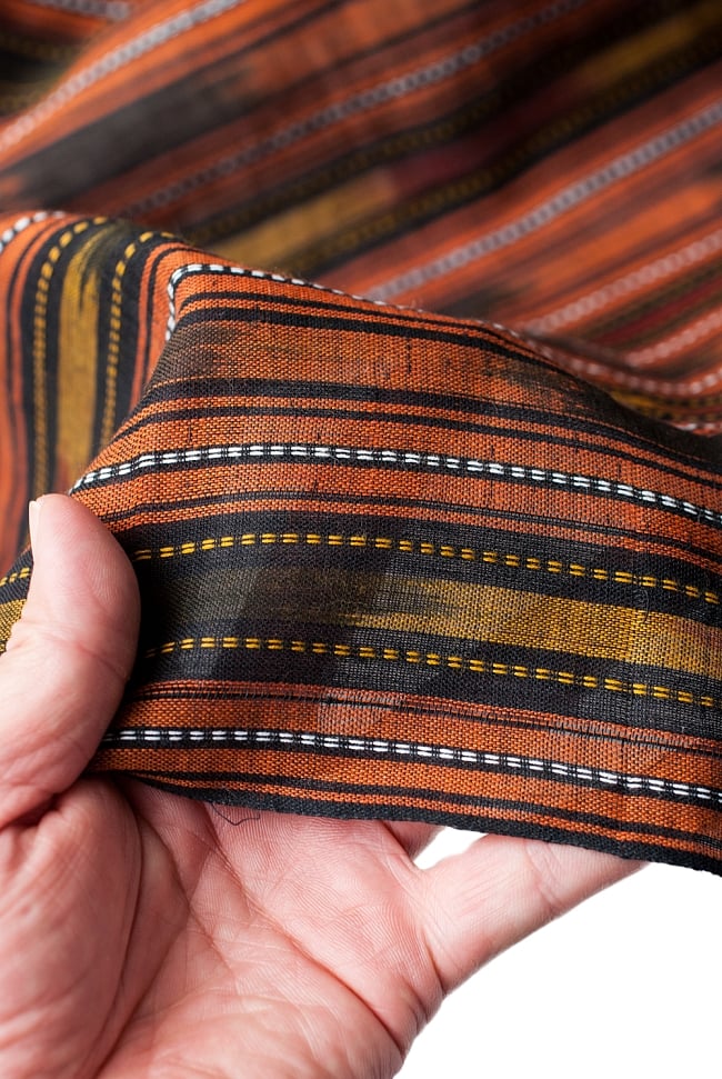 〔1m切り売り〕インドの絣織り布 〔幅約114cm〕 5 - さまざまな手芸へ。想像が広がる布です。