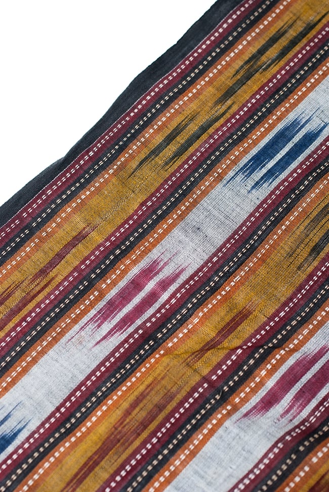 〔1m単位切り売り〕インドの絣織り布 〔幅約112cm〕 3 - 端の部分の処理です。