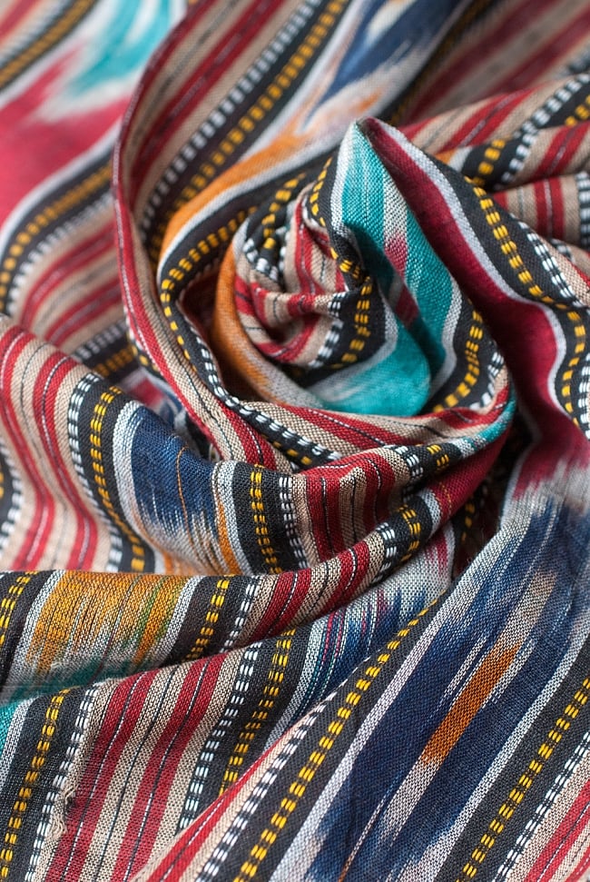 〔1m切り売り〕インドの絣織り布 〔幅約112cm〕 4 - 陰影をつけるととても素敵な色合いですね。