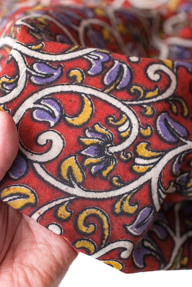 〔1m切り売り〕南インドの花柄コットン布〔幅約120cm〕 5 - さまざまな手芸へ。想像が広がる布です。
