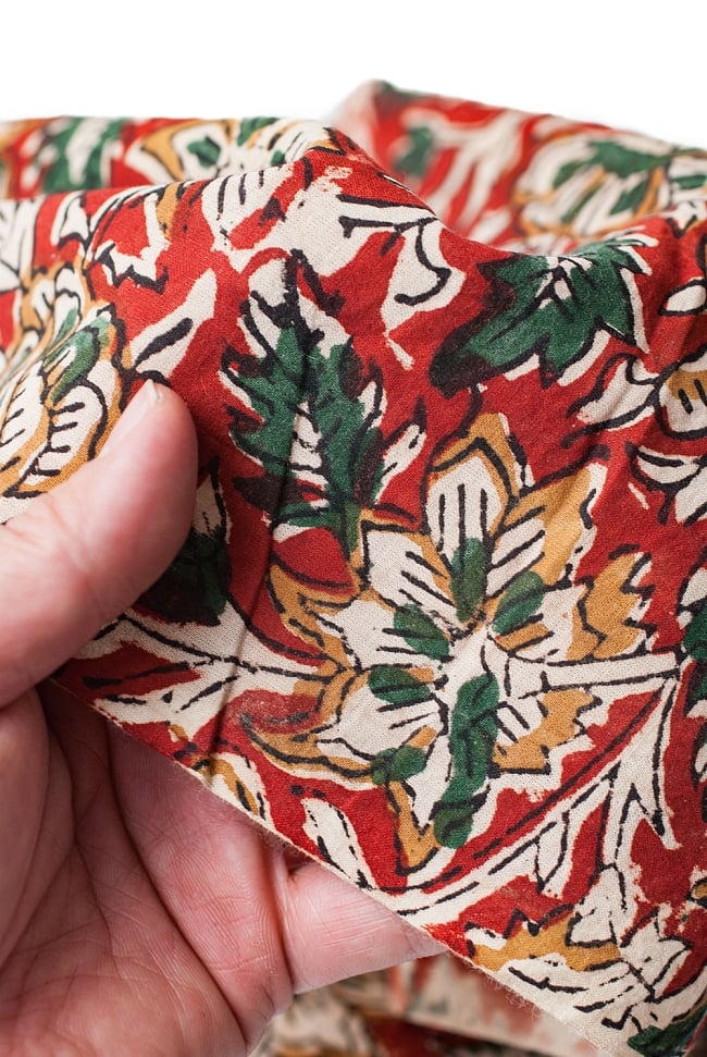 〔1m切り売り〕南インドの花柄コットン布〔幅約115cm〕 5 - さまざまな手芸へ。想像が広がる布です。