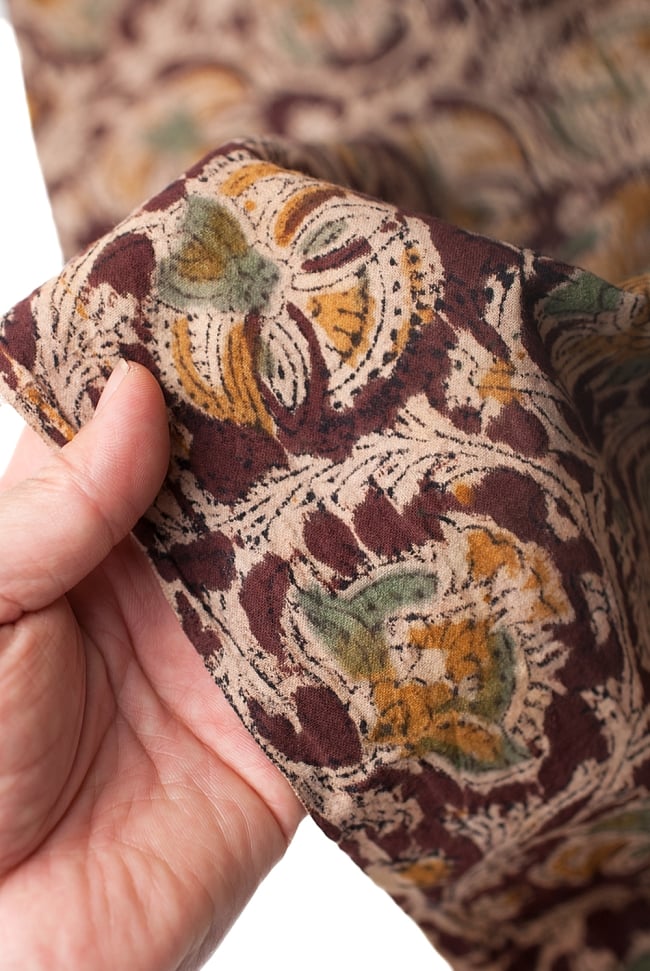 〔1m切り売り〕南インドの花柄コットン布〔幅約114cm〕 5 - さまざまな手芸へ。想像が広がる布です。