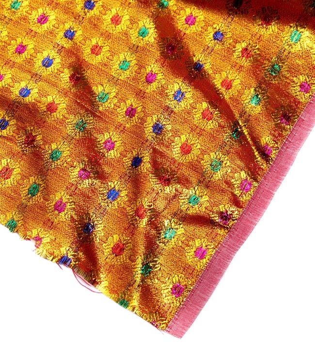 〔1m切り売り〕インドの金糸入り伝統模様布〔102cm〕 - オレンジ 4 - フチの写真です