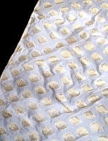 〔1m切り売り〕インドの伝統模様布〔115cm〕 - ホワイトの商品写真