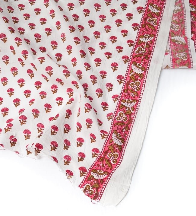 〔1m切り売り〕インドの伝統模様 セリグラフィープリント布〔109cm〕 5 - フチの写真です