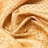 〔1m切り売り〕インドの伝統模様布 シャイニングイエロー〔幅約112cm〕の商品写真