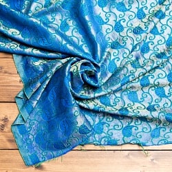 〔1m切り売り〕インドの伝統模様布〔幅約115cm〕 青系の商品写真