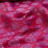〔1m切り売り〕インドの伝統模様布〔幅約117cm〕 - レッド×パープルの商品写真
