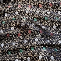〔1m切り売り〕インドの伝統模様布〔幅約118cm〕 - ブラックの商品写真