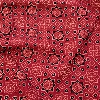 〔1m切り売り〕伝統息づく南インドから　昔ながらの木版染めアジュラックデザインの伝統模様布〔113cm〕 - えんじの商品写真