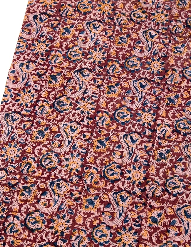 〔1m切り売り〕伝統息づく南インドから　昔ながらの木版染め更紗模様布〔114cm〕 - あずき×黄×紺 2 - とても素敵な雰囲気です