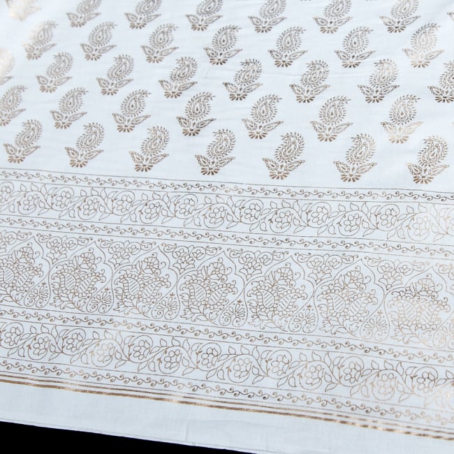〔1m切り売り〕インドの伝統模様布〔幅約105cm〕ホワイト 10 - 選択：3