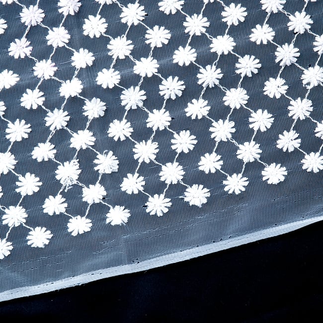 [インド品質]〔1m単位切り売り〕伝統模様刺繍のメッシュ生地布〔106cm〕 8 - 選択：1