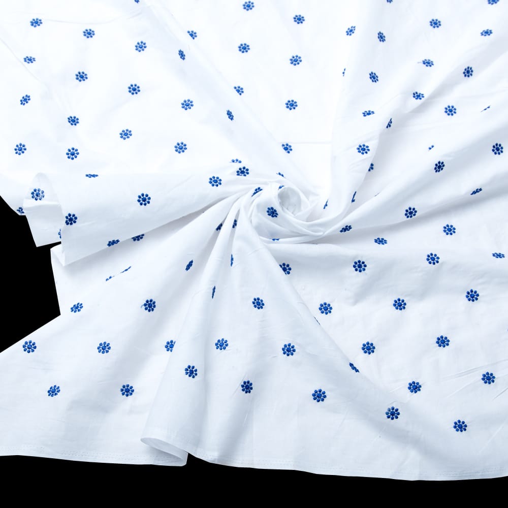1m切り売り 伝統模様刺繍コットンクロス 幅約104cm の通販 Tirakita Com 1m切り売り 伝統模様刺繍コットンクロス 幅約104cm の通販 Tirakita Com