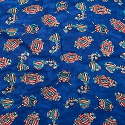 〔1m単位切り売り〕インドの伝統と不思議が融合　おもしろデザイン布〔108cm〕 - ラジャスタンの伝統楽器たちの商品写真