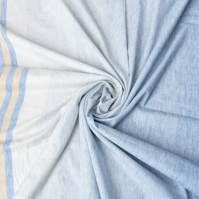 〔1m単位切り売り〕コットンのグラデーションストライプ布〔幅約110.5cm〕の写真