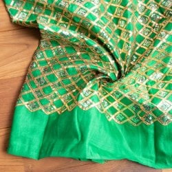 〔1m単位切り売り〕インドのスパンコールクロス〔幅約107cm〕