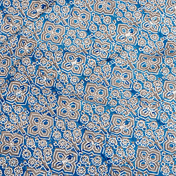 〔約3.8m 長尺布】伝統息づくインドから　昔ながらの木版染めアジュラックデザインの伝統模様布〔横幅：約111cm〕の商品写真