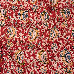 〔1m切り売り〕伝統息づく南インドから　昔ながらの木版染め更紗模様布 - 赤系〔横幅:約116cm〕の商品写真