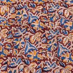 〔1m切り売り〕伝統息づく南インドから　昔ながらの木版染め更紗模様布 - 赤茶系〔横幅:約119cm〕の商品写真
