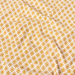 〔1m切り売り〕伝統息づく南インドから　昔ながらの伝統更紗模様布 - ナチュラル系〔横幅:約111.5cm〕の商品写真