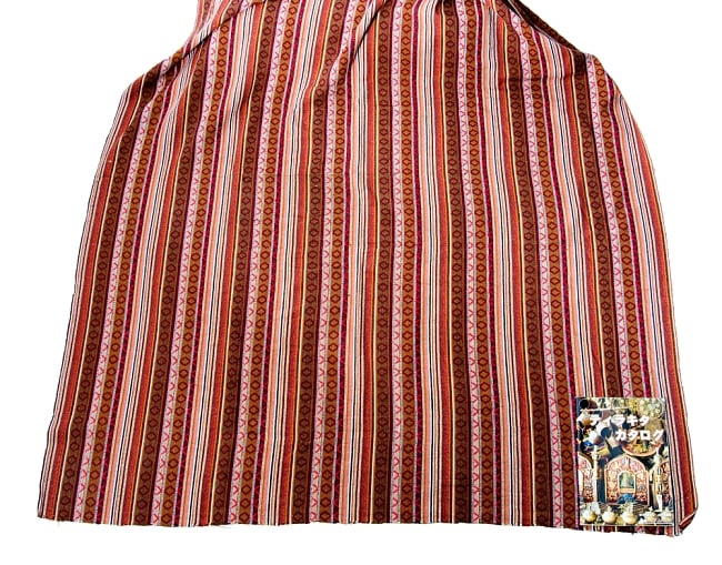 【最大の繋がった長さ1m】〔50cm切り売り〕ネパール織り生地-中厚手〔幅150cm〕 5 - 1点のご注文で50cm、2点で100cm…という風に長さをカットしてお送りいたします。横幅が約152cm程度と大きいので、1点分の長さでも結構なボリュームの生地になります。