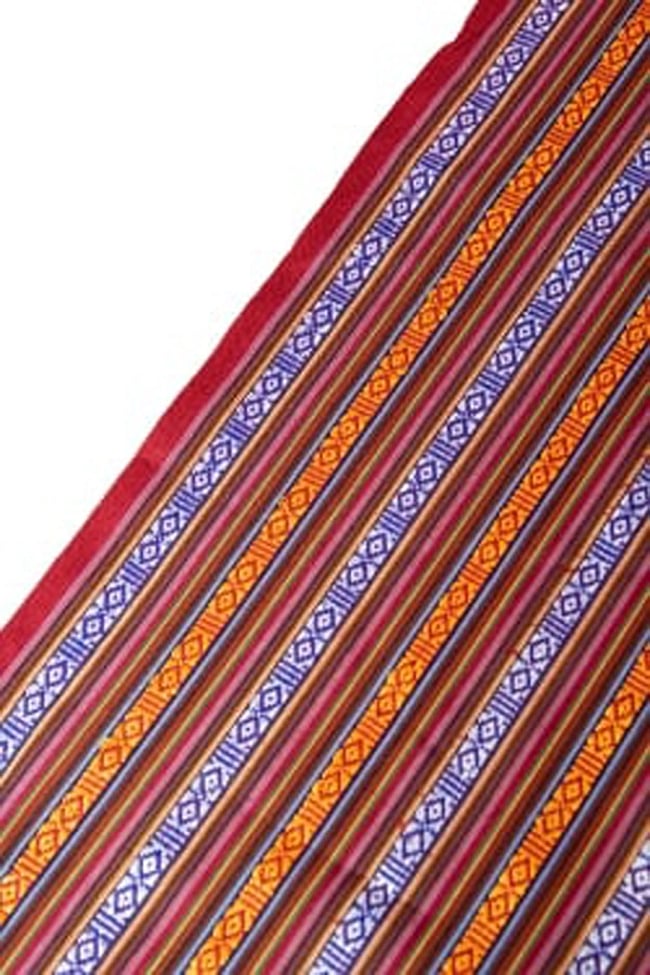 〔テーブルクロスサイズ〕ネパール織り生地[長さ：150cm][幅:150cm] 6 - 布の端はこのようになっています。