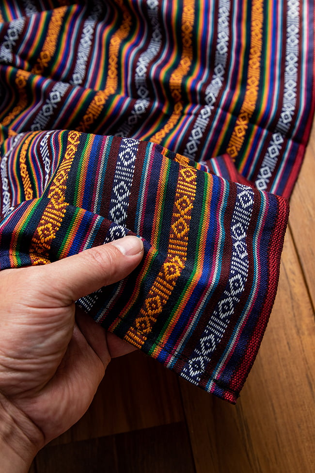 〔テーブルクロスサイズ〕ネパール織り生地のマルチクロス - 149cm x 200cm 5 - ハリのある美しい布です