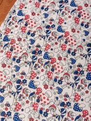 〔50cm切り売り〕カラフルきのこのパラダイス　ネパールのかわいいサイケデリック　きのこ柄生地〔幅約132cm〕